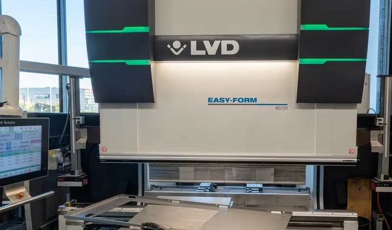 CNC-Abkantpresse LVD Easy-Form 9 80/20